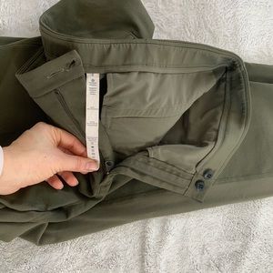 Lululemon pants size 8 in the color fatigue green